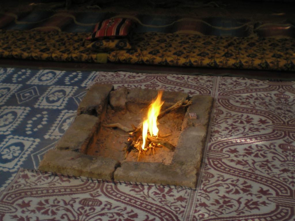 Obeid'S Bedouin Life Camp Hotel Wadi Rum Exterior foto