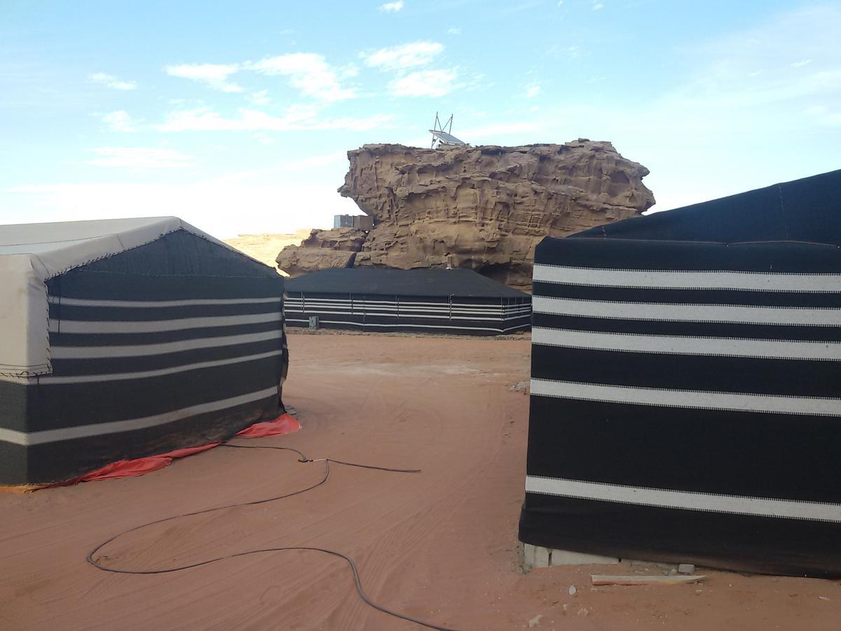 Obeid'S Bedouin Life Camp Hotel Wadi Rum Exterior foto