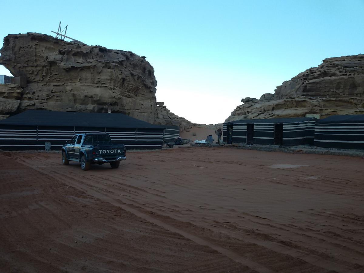 Obeid'S Bedouin Life Camp Hotel Wadi Rum Exterior foto